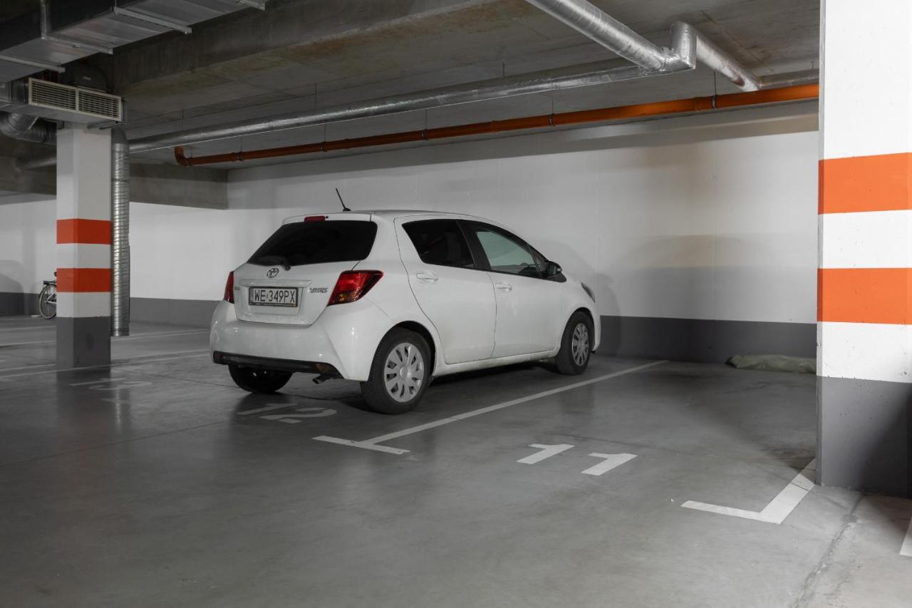 Stylish & Trendy 1 Bedroom Apartment Wola With Parking By Renters Warszawa Eksteriør bilde