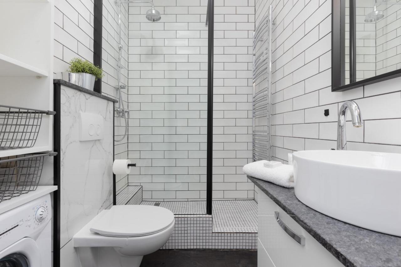 Stylish & Trendy 1 Bedroom Apartment Wola With Parking By Renters Warszawa Eksteriør bilde